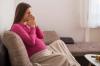 Waarom snurken zwangere vrouwen en wanneer de gezondheid van het kind in gevaar komt?