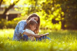 Een kind leren lezen in het Engels: deskundig advies