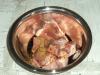 Hoe kan ik lekker vlees te bakken - pittig varkensvlees multivarka