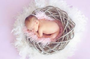 Hoe de baby in slaap te zetten zonder problemen: goede praktijken rustige ademhaling