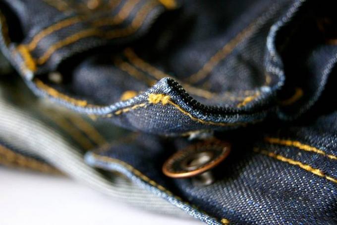 Alphabet naaister: hoe te strakke spijkerbroek passen op een cijfer