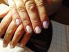 Mooie opties manicure korte nagels die visueel verlengen hun