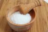 Artsen noemden 4 redenen waarom u meer zout moet eten